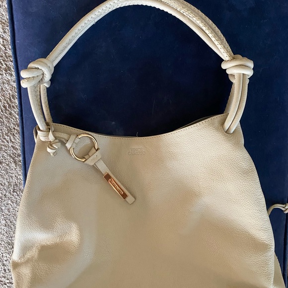 Vince Camuto - Picture 4 of 8